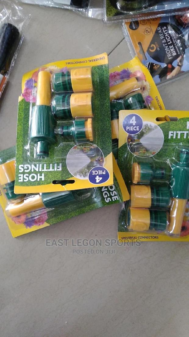 4 Piece Water Hose Connectors · Photo 1