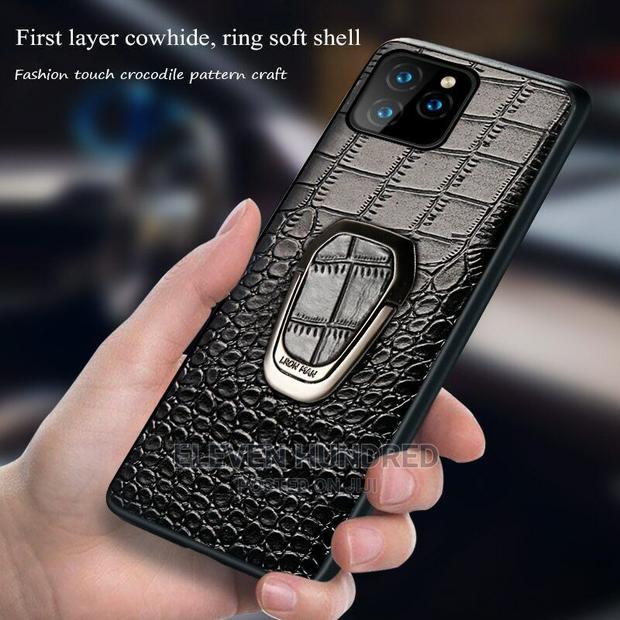 Apple iPhone 13 Pro Max Crocodile Pattern Cover · Photo 1