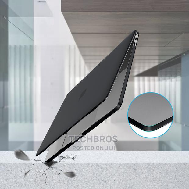 16 Inches Macbook Cases M1/M2 · Photo 2