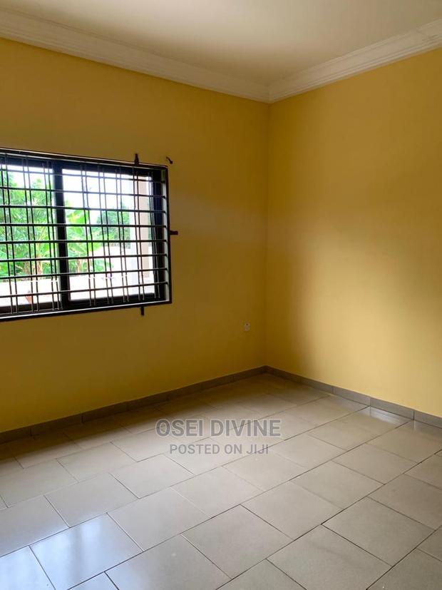 Excellent 3bedrooms Self Compound House · Photo 5