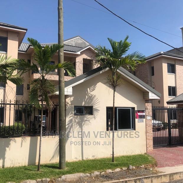 Furnished 3bdrm Apartment in East Legon for Rent · Photo 1