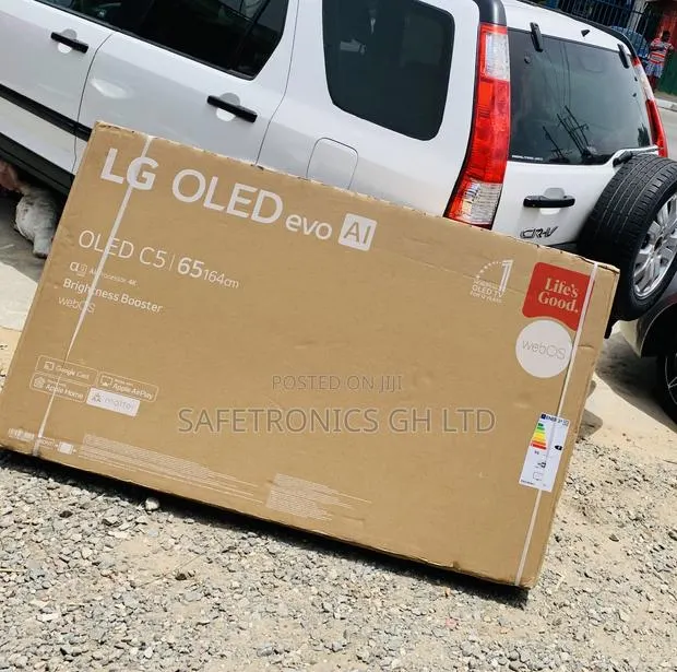 Essential Sleek 65CS 4K Uhd OLED LG Smart 65 Inch TV · Photo 1