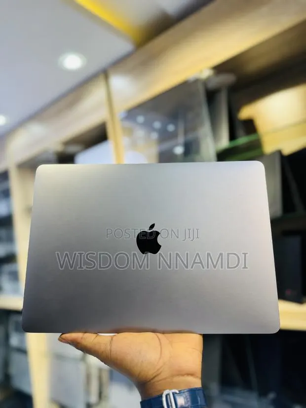 Laptop Apple MacBook Pro 2018 16GB Intel Core i5 SSD 500GB · Photo 1