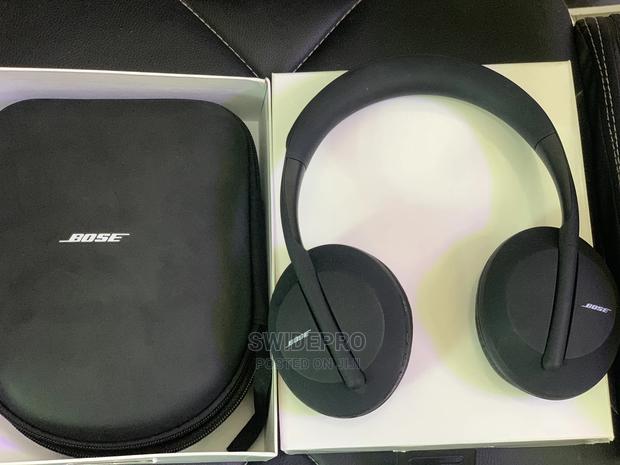 Bose 700 Wireless Headset · Photo 7