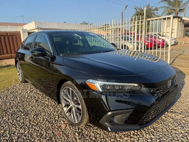 Honda Civic Touring 2022 Black · Photo 1