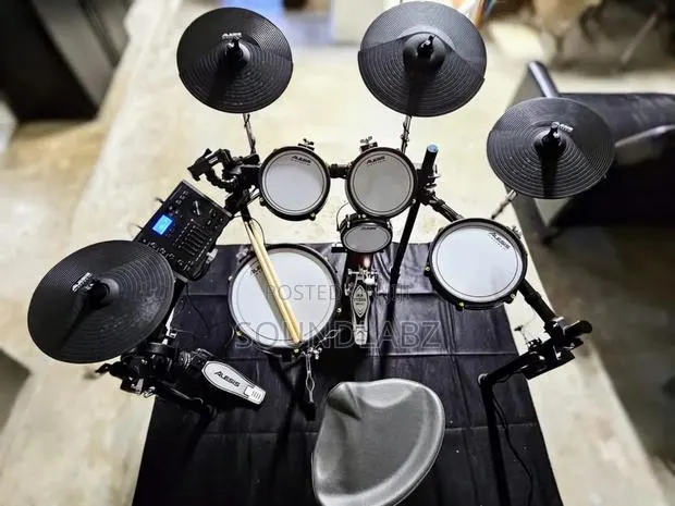 Alesis Crimson Iii Electronic Drum Kit. · Photo 1
