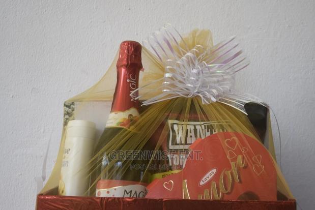 Classic Birthday Gift Hamper For Her · Photo 2