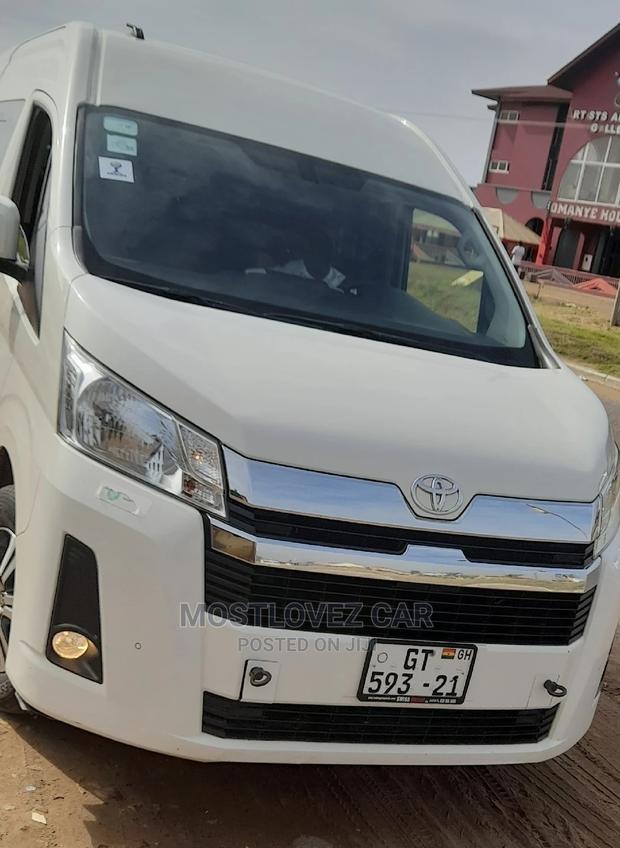 Car for Rent. Rent a Buses for Tours Funs Funeral Travel Etc · Photo 4