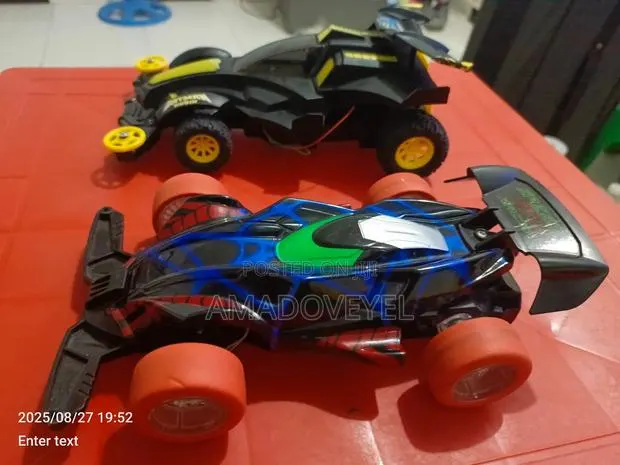 Spider Man and Batman Race Car · Photo 1