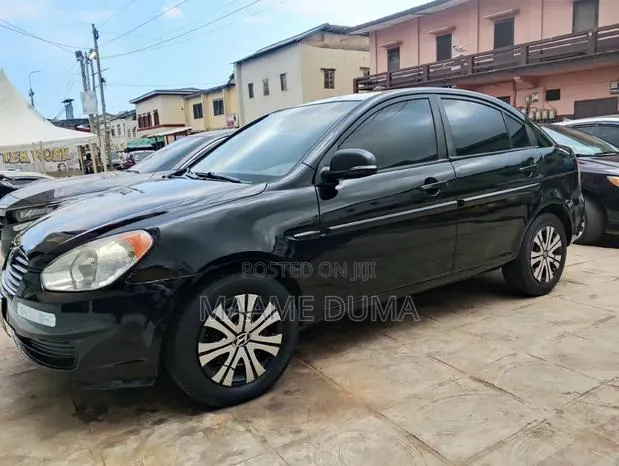 Hyundai Accent 1.3 GLS Automatic 2008 Black · Photo 1