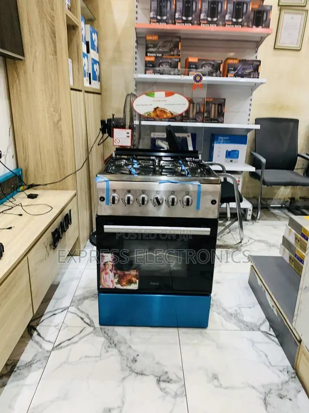 Less Expensive Gas Cooker 4burner 60/60 New Line · Photo 1