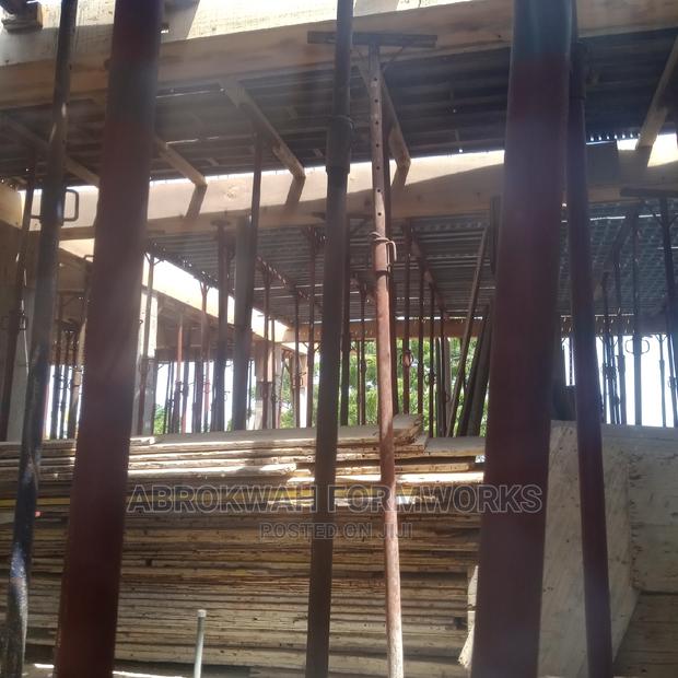 Slabs/Decking/Formworks/Woods/2by4/Boards/Plywood/Bamboo · Photo 2