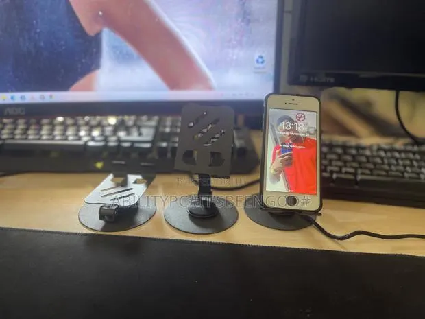 Desktop Phone and Tablet Stand · Photo 1