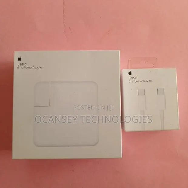 Original Apple Type-C 61w Macbook Complete Charger With Uk Plug · Photo 1