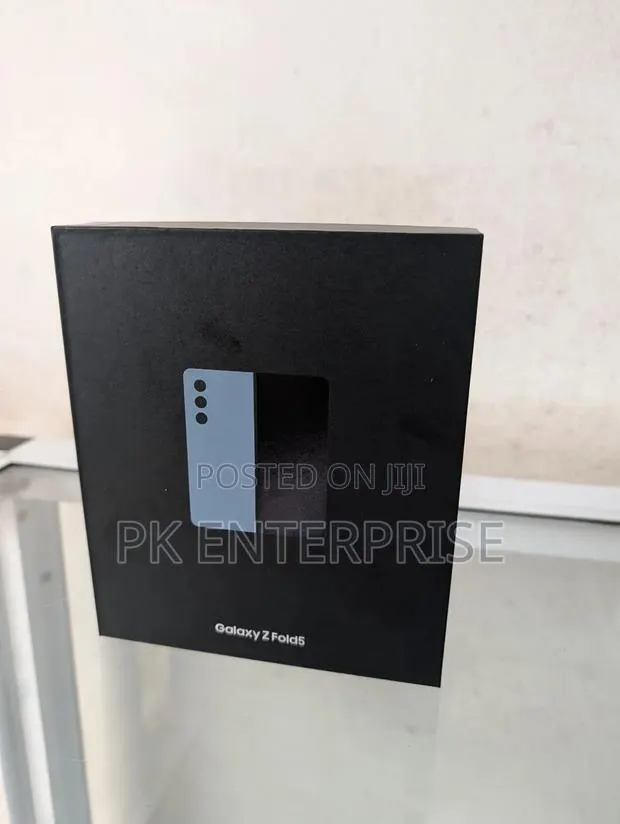 New Samsung Galaxy Z Fold 5 512 GB · Photo 1