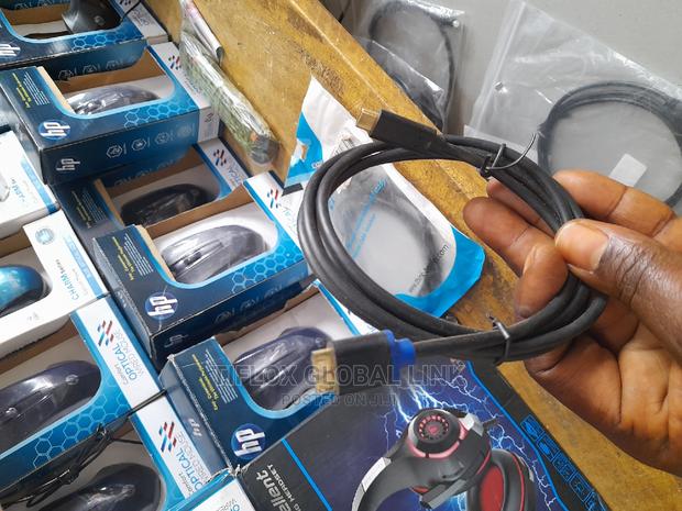 Type C to Hard Drive Cable · Photo 1