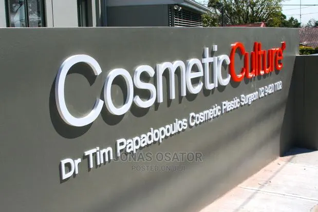 3d and 2d Signages · Photo 1
