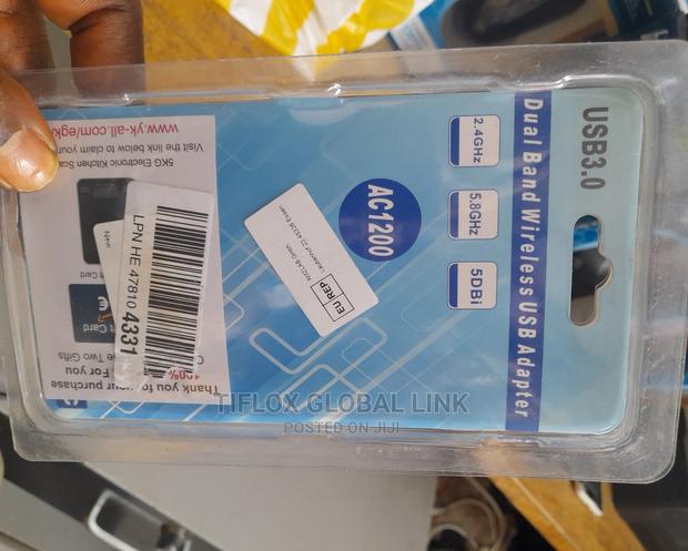 Dual Band Wireless USB Adapter(5.8ghz +2.4ghz) · Photo 3