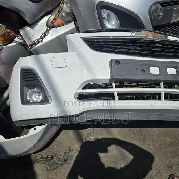 Chevrolet Cruz 2014 Front Bumper · Photo 1