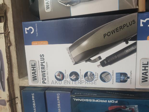 Wahl Powerplus Corded Clippers With Nose Trimmer · Photo 1