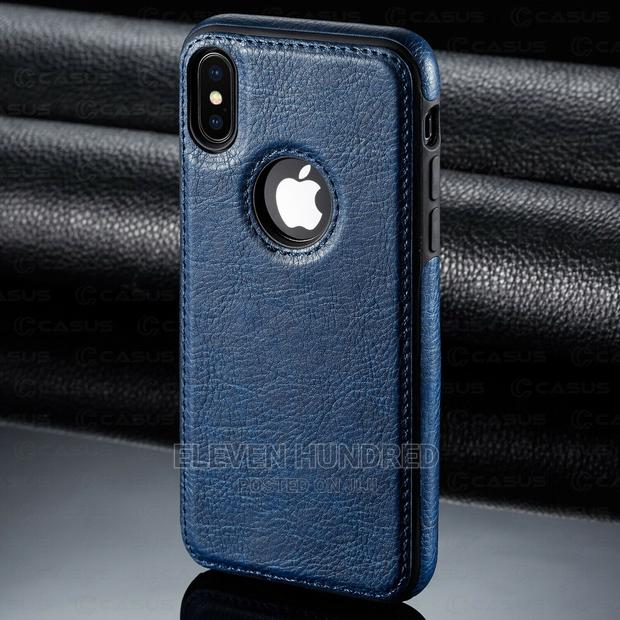 Apple iPhone Xr Vegan Leather Case · Photo 1