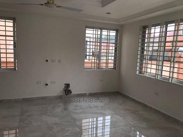 2bdrm Apartment in Ben Properties, School Area for rent · Photo 4
