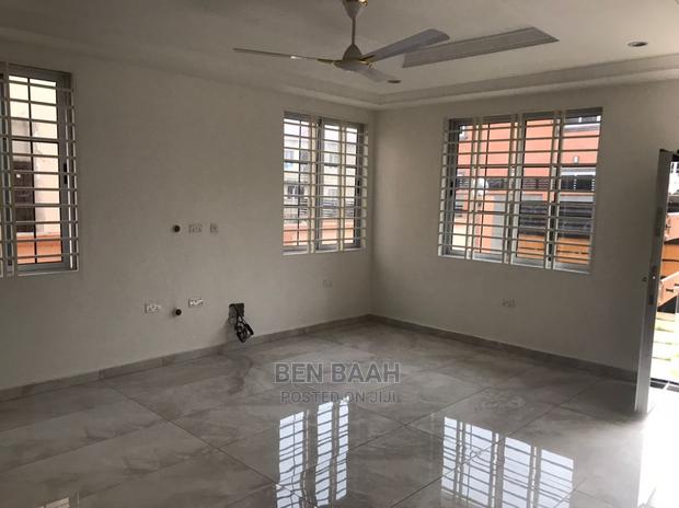 2bdrm Apartment in Ben Properties, School Area for rent · Photo 7