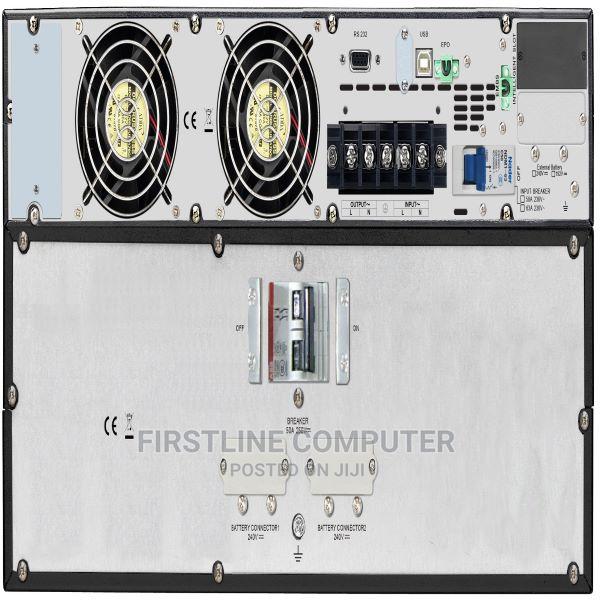 APC Easy Ups on-Line SRV 10000va Rm · Photo 2