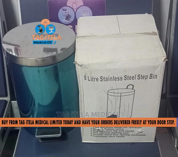 Pedal Dustbin (8ltrs Stainless Steel) · Photo 1