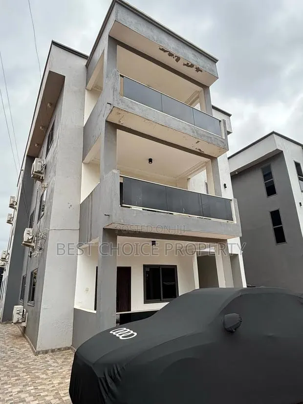 Executive Two Bedroom Apartment for Rent · Photo 1