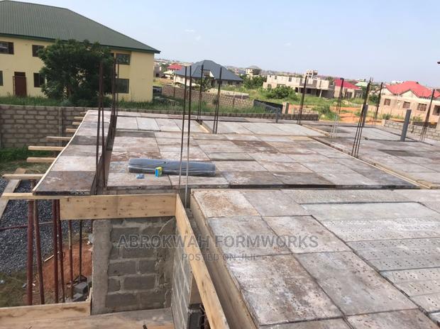 Decking/Scaffolds/Props/Metal Slabs · Photo 1