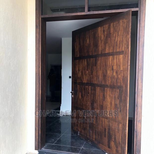 5bdrm Duplex in East Legon for Sale · Photo 3