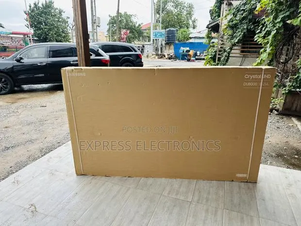 Place Your Crystal Uhd, Smart 85u8072f, Hdr, 214 Cm (2025) · Photo 1
