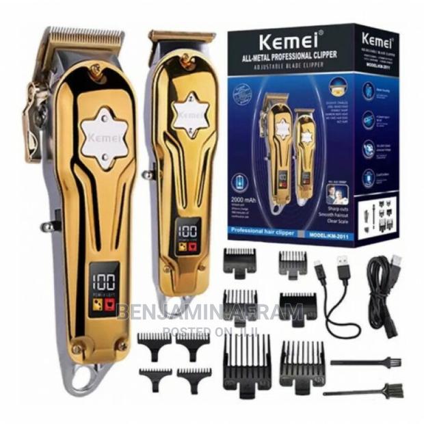 2 in 1 Rechargeable Cordless Barbering Machine and Detailer · Photo 1