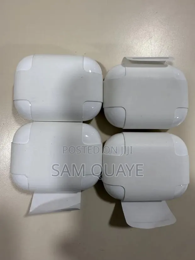 Apple AirPod Pro 3 · Photo 1