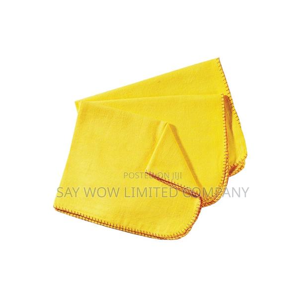 Robert Scott Standard Yellow Duster · Photo 1