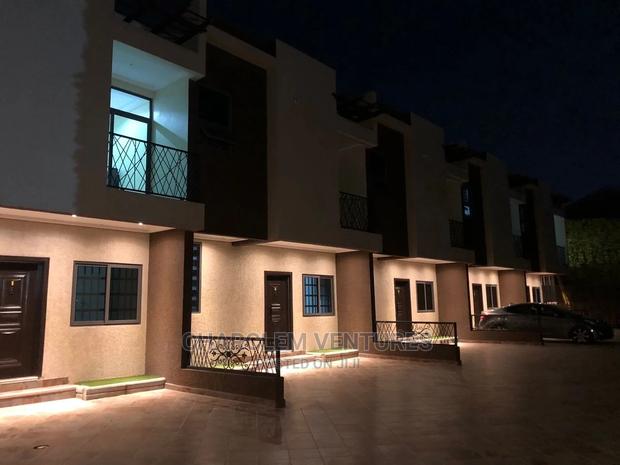 Furnished 2bdrm Apartment in East Legon for Rent · Photo 2