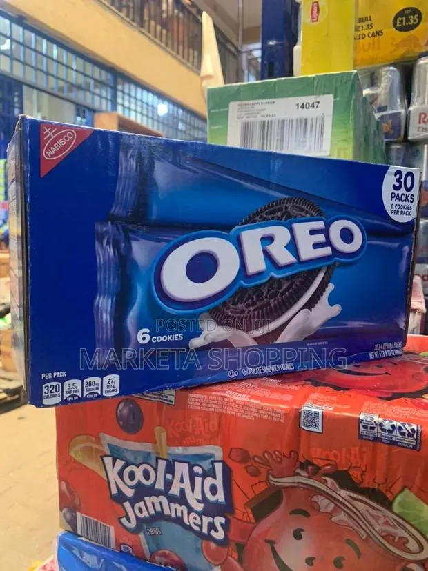 Oreo Chocolate Sandwich Cookies · Photo 1