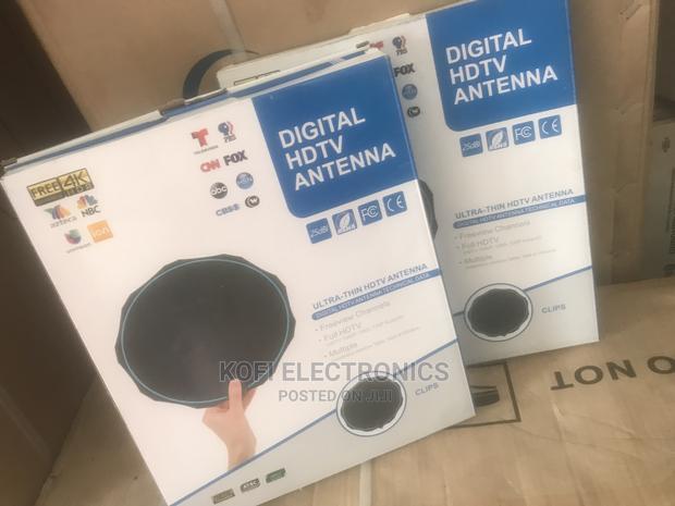 2dbi Round Indoor Digital Hd Antenna · Photo 1
