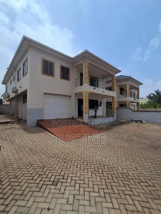 3bdrm House in West Legon, Police Station for rent · Photo 1
