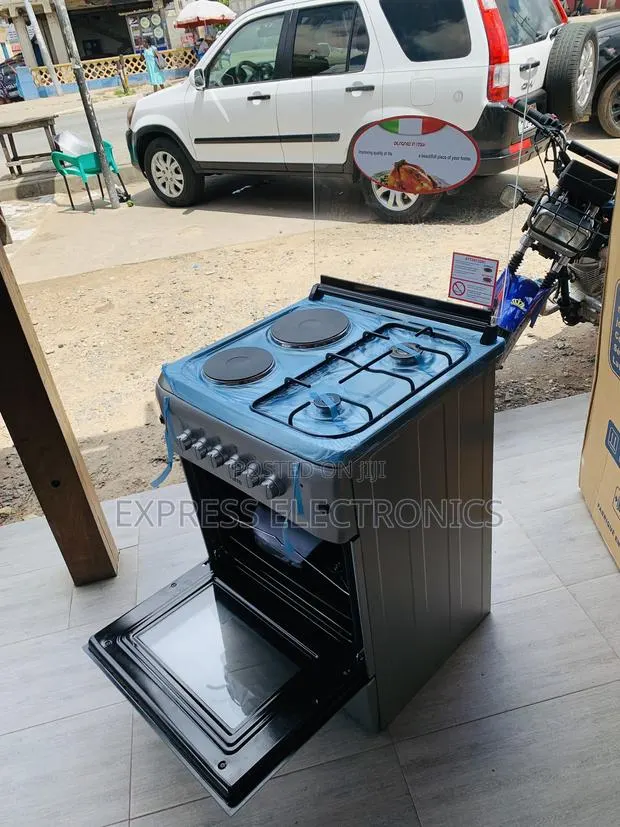 Ultra Modern Sleek Gas Cooker Oven Grill 2-2 60:60 · Photo 1
