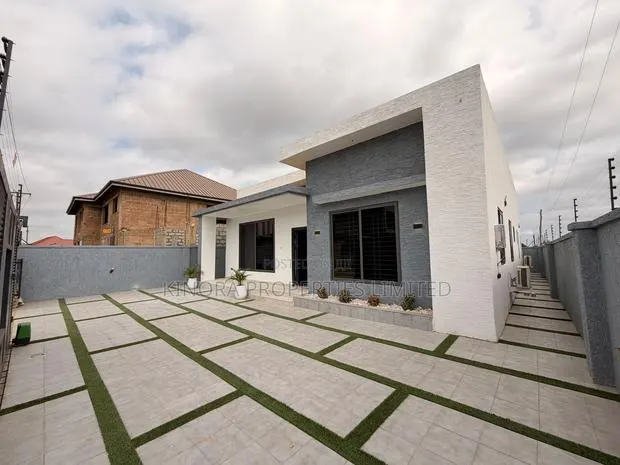 3bdrm House in Adenta New Legon for sale · Photo 1