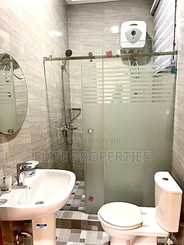 Furnished 1bdrm Apartment in Com.26, Tema Metropolitan for rent · Photo 6