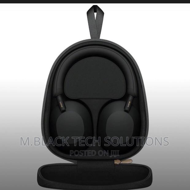 Sony Wh-1000xm5 Noise-Canceling Wireless Headphones · Photo 5