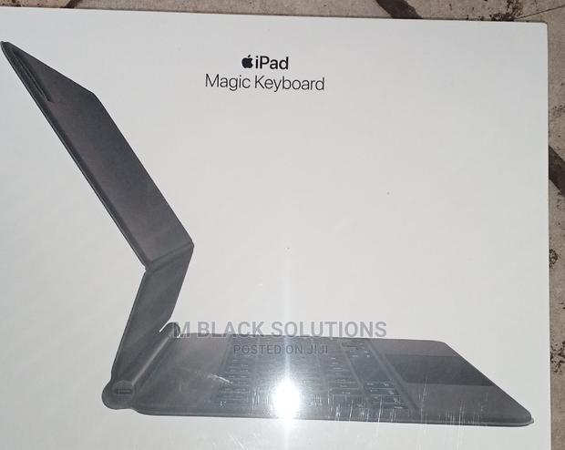 Magic Keyboard iPad Pro 11" 2020/21 · Photo 2