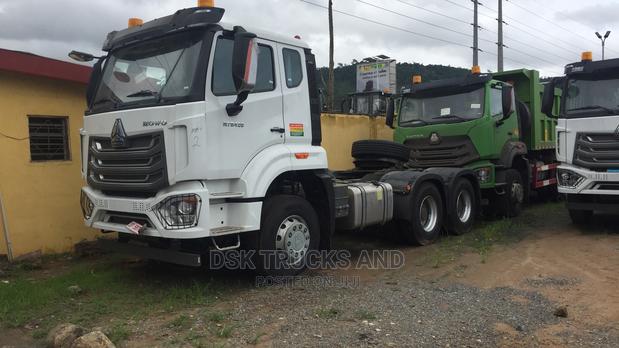 6x4 Howo Tractor Truck · Photo 5