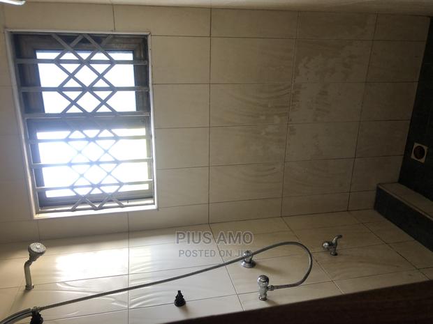 2bdrm House in Teshie for rent · Photo 7