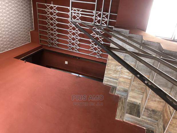 2bdrm House in Teshie for rent · Photo 8