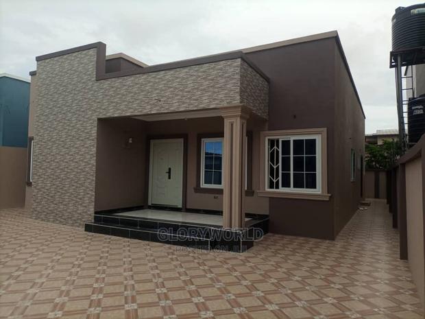 3bdrm House in Spintex for sale · Photo 2
