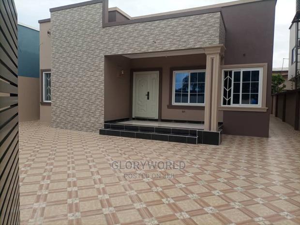 3bdrm House in Spintex for sale · Photo 1